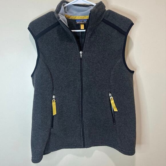 Patagonia Women’s Sz L Synchilla Vest Gray Charcoal EXCELLENT! - Picture 1 of 6